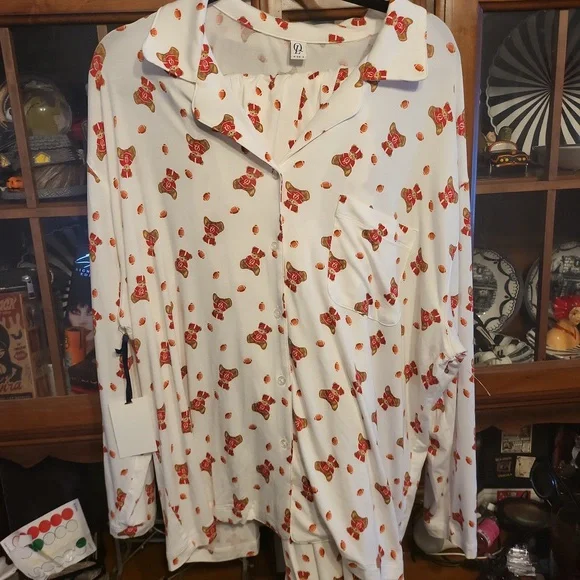 Quintessential Love Teddy Football Pj Set New Soldout Online - Picture 2 of 3